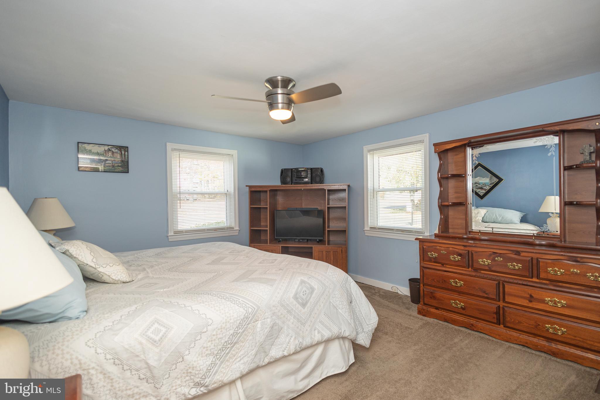 605 North Ridge Road Perkasie, PA 18944 - Photo 20 of 30 Main Bedroom on 1st floor