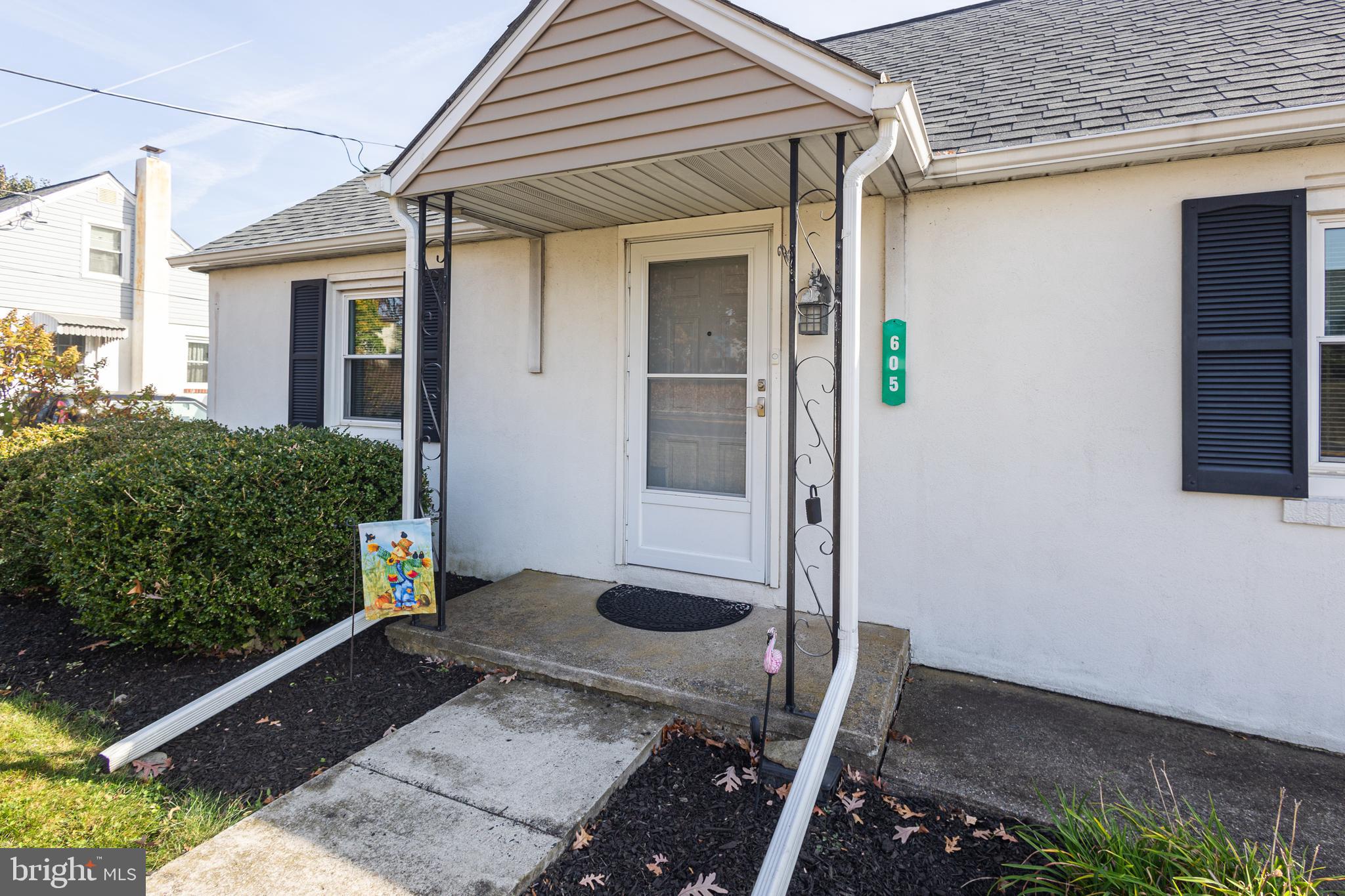 605 North Ridge Road Perkasie, PA 18944 - Photo 3 of 30