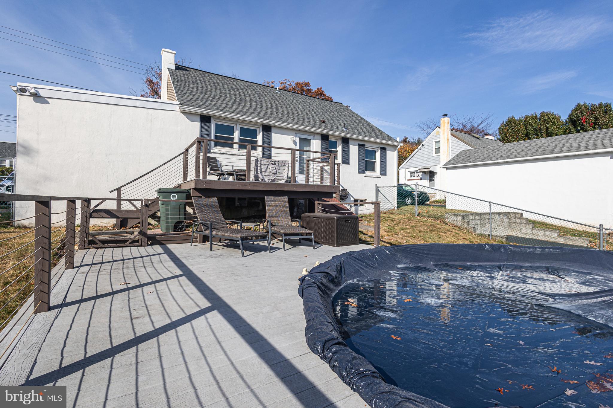 605 North Ridge Road Perkasie, PA 18944 - Photo 5 of 30 Above ground pool with decking