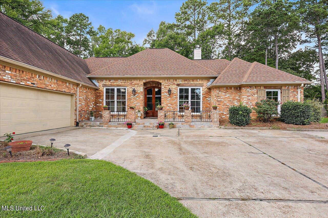 03-305 Kingsbridge Rd