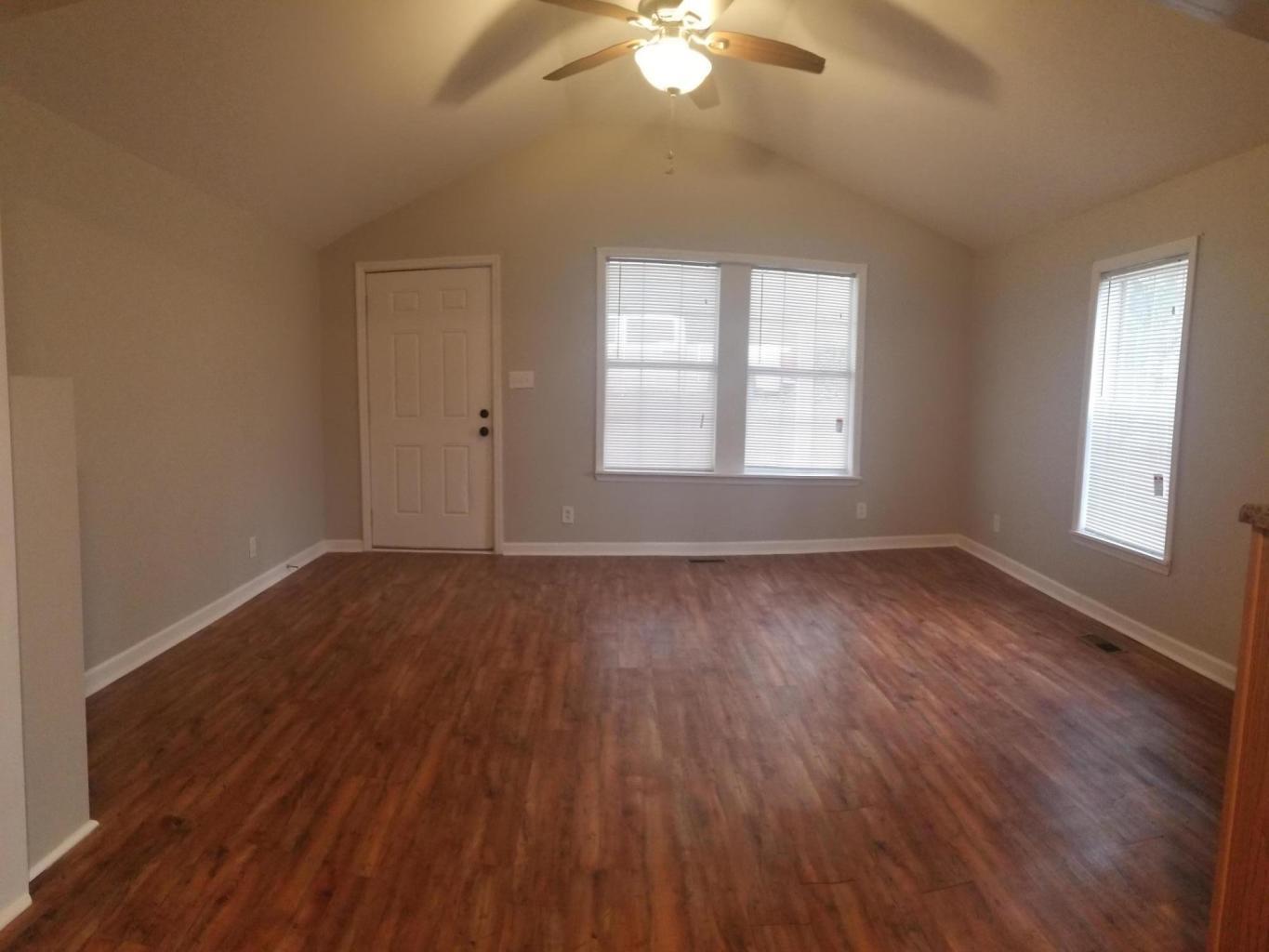 4201 McCahill Road Chattanooga, TN 37415 - Photo 6 of 15 D85AC061-3896-4E42-8480-799E4FFE38D9