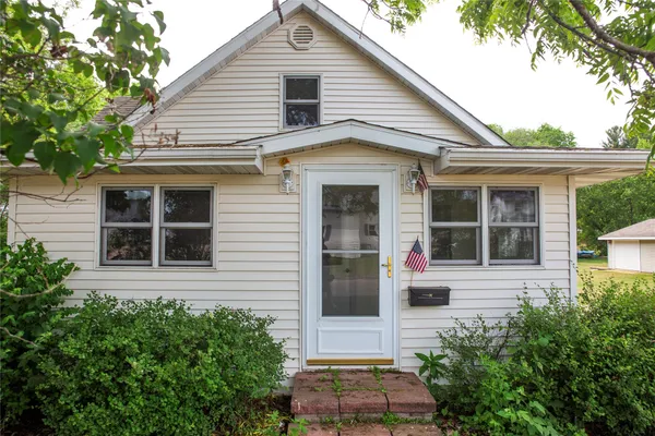 $235,000 | 389 Lincoln Street, Mondovi, WI 54755