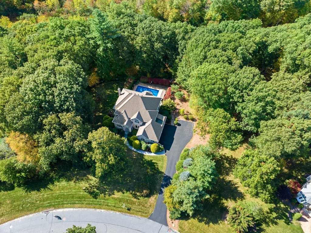 12 Dudley Road Mendon, MA 01756 - Photo 3 of 41 Gallery Image 3