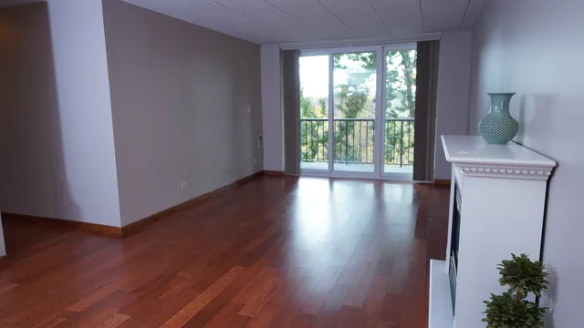 $1,850 | 75 Kristin Circle, Unit 408, Schaumburg, IL 60195