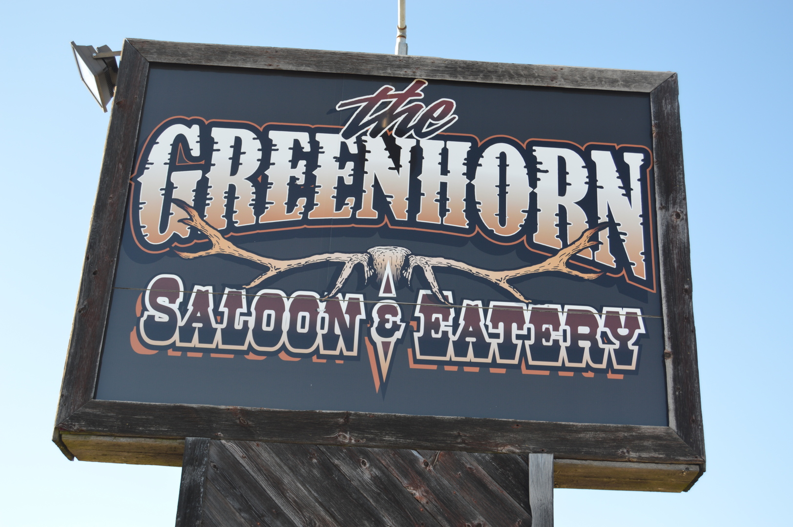 303 Bedford Road Morris, IL 60450 - Photo 4 of 4 a close up of a street sign