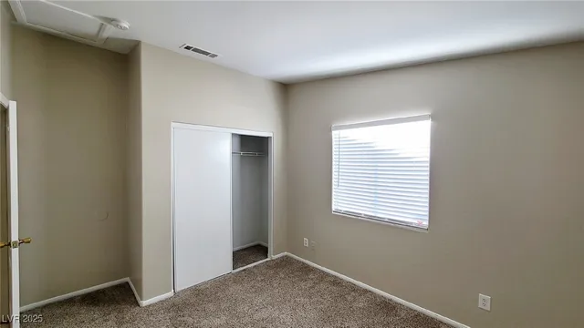 $1,850 | 319 Mulberry Glen Drive, North Las Vegas, NV 89031