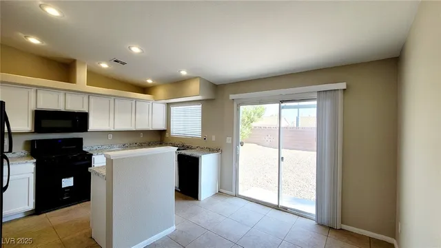 $1,850 | 319 Mulberry Glen Drive, North Las Vegas, NV 89031