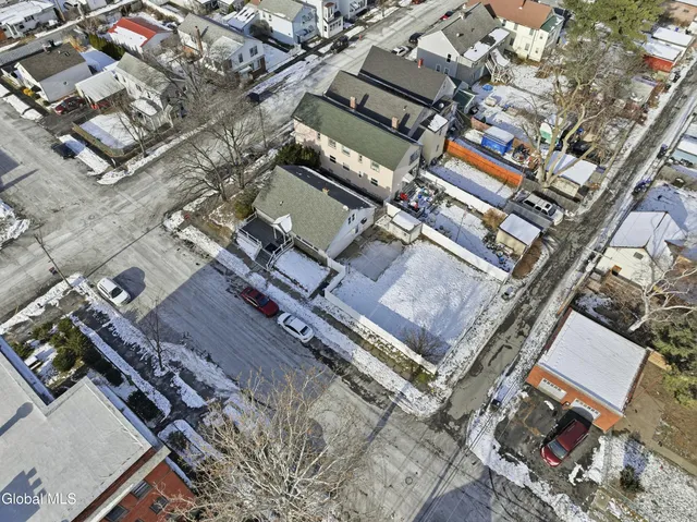 $234,000 | 25 111th Street, Troy, NY 12182