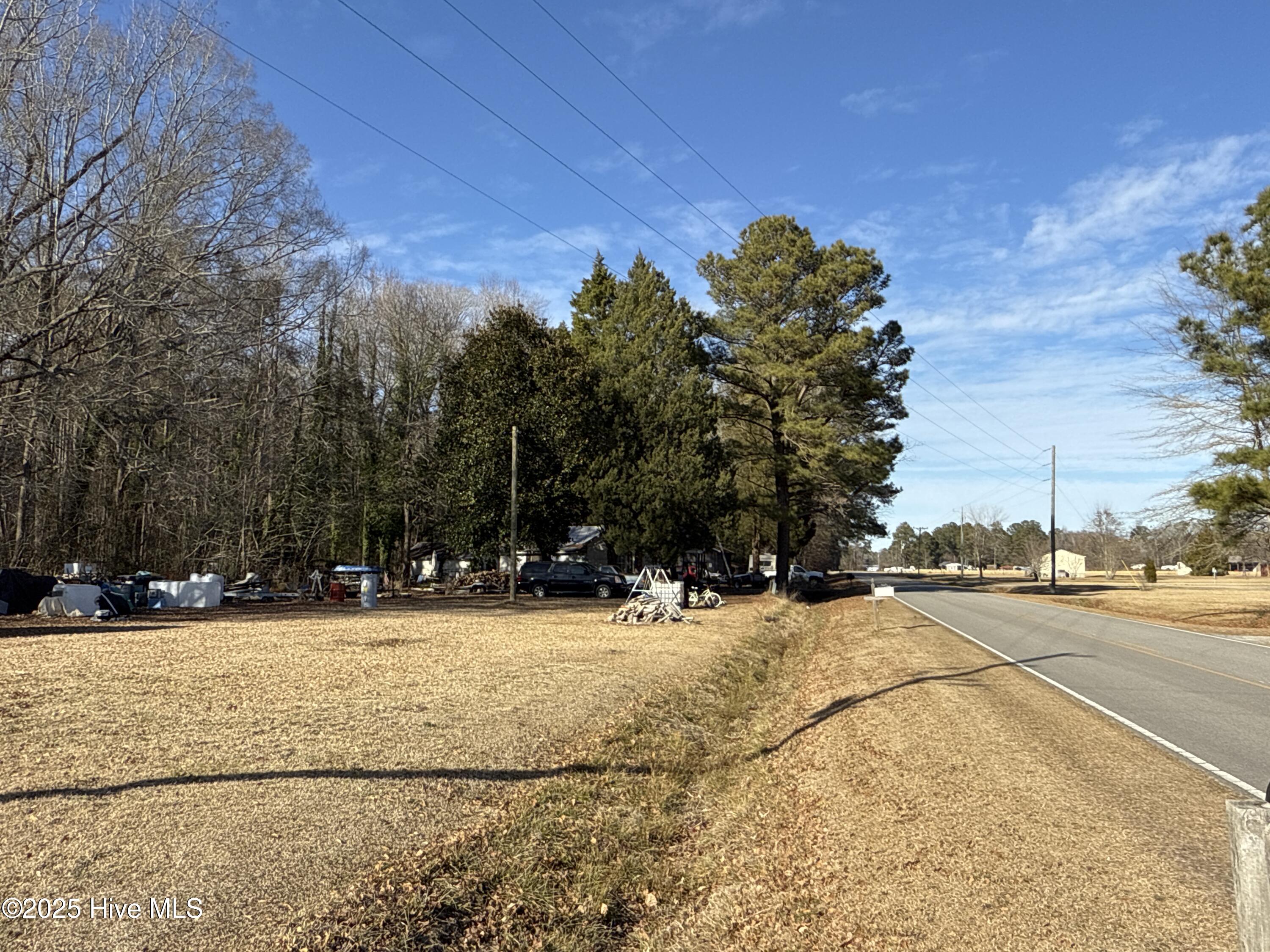 717 Mill Hole Road Washington, NC 27889 - Photo 5 of 10 Highway view