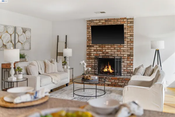 $1,725,000 | 5534 Blackbird Drive, Pleasanton, CA 94566