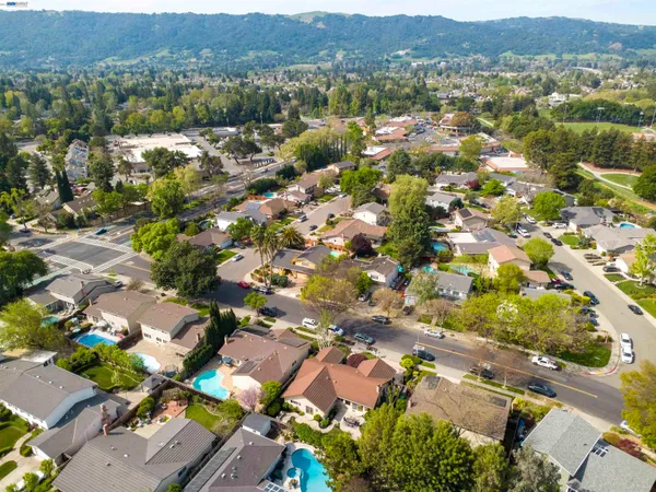 $1,725,000 | 5534 Blackbird Drive, Pleasanton, CA 94566