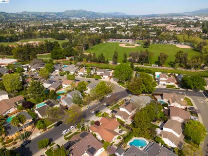 $1,725,000 | 5534 Blackbird Drive, Pleasanton, CA 94566