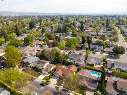 $1,725,000 | 5534 Blackbird Drive, Pleasanton, CA 94566