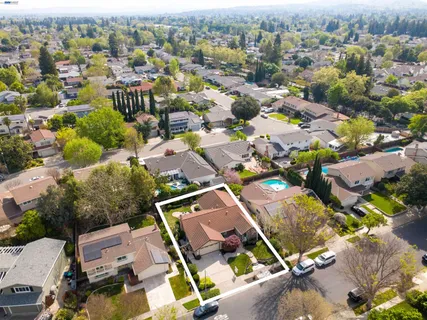 $1,725,000 | 5534 Blackbird Drive, Pleasanton, CA 94566