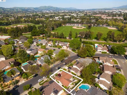 $1,725,000 | 5534 Blackbird Drive, Pleasanton, CA 94566