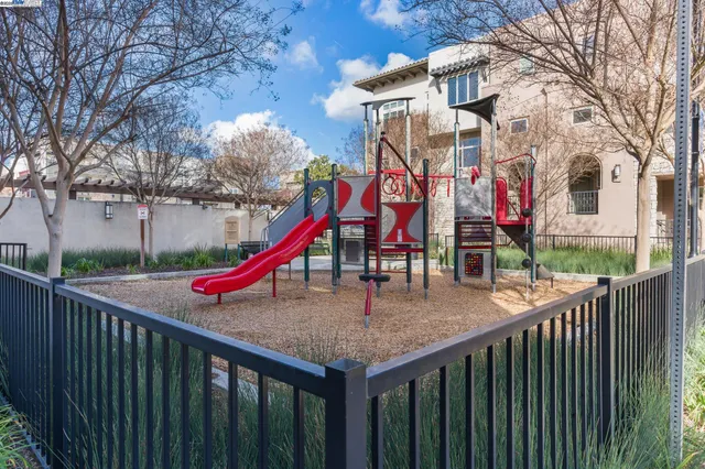 $1,025,000 | 5399 Iron Horse Parkway, Dublin, CA 94568