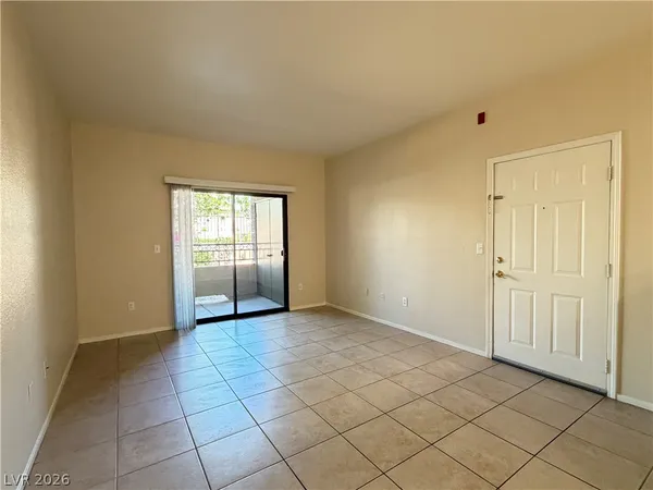 $1,250 | 8250 North Grand Canyon Drive, Unit 1170, Las Vegas, NV 89166