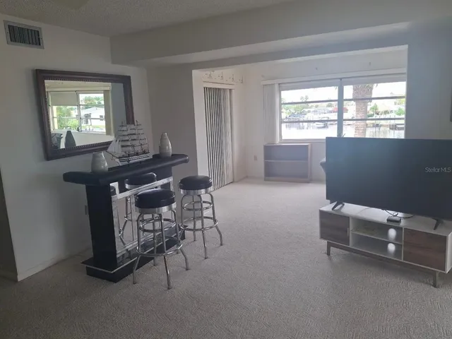 $1,500 | 4632 Marine Parkway, Unit 208, New Port Richey, FL 34652