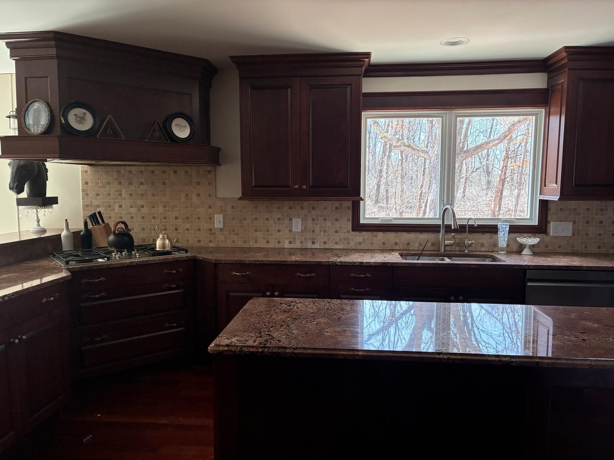 23 Evergreen Road St. Paul, MN 55127 - Photo 6 of 31