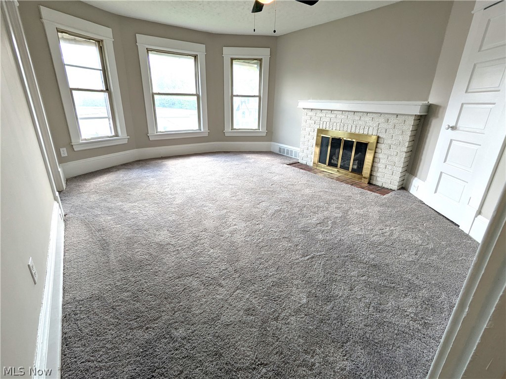 1462 Felton Road Cleveland, OH 44121 - Photo 2 of 21