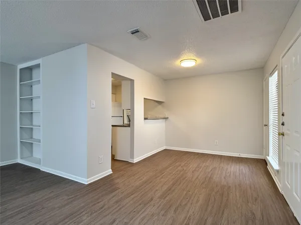 $119,800 | 2277 South Kirkwood Road, Unit 404, Houston, TX 77077