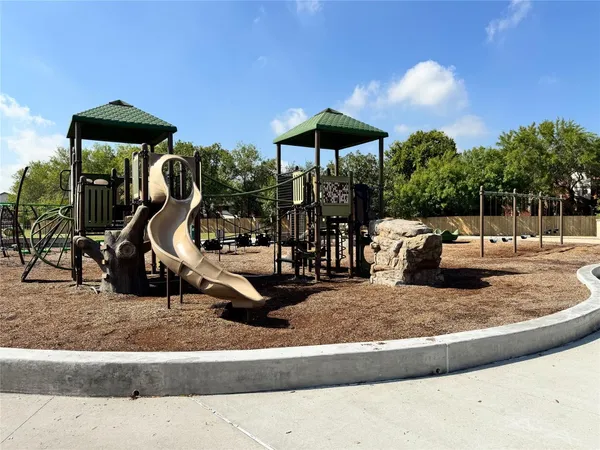 $119,800 | 2277 South Kirkwood Road, Unit 404, Houston, TX 77077