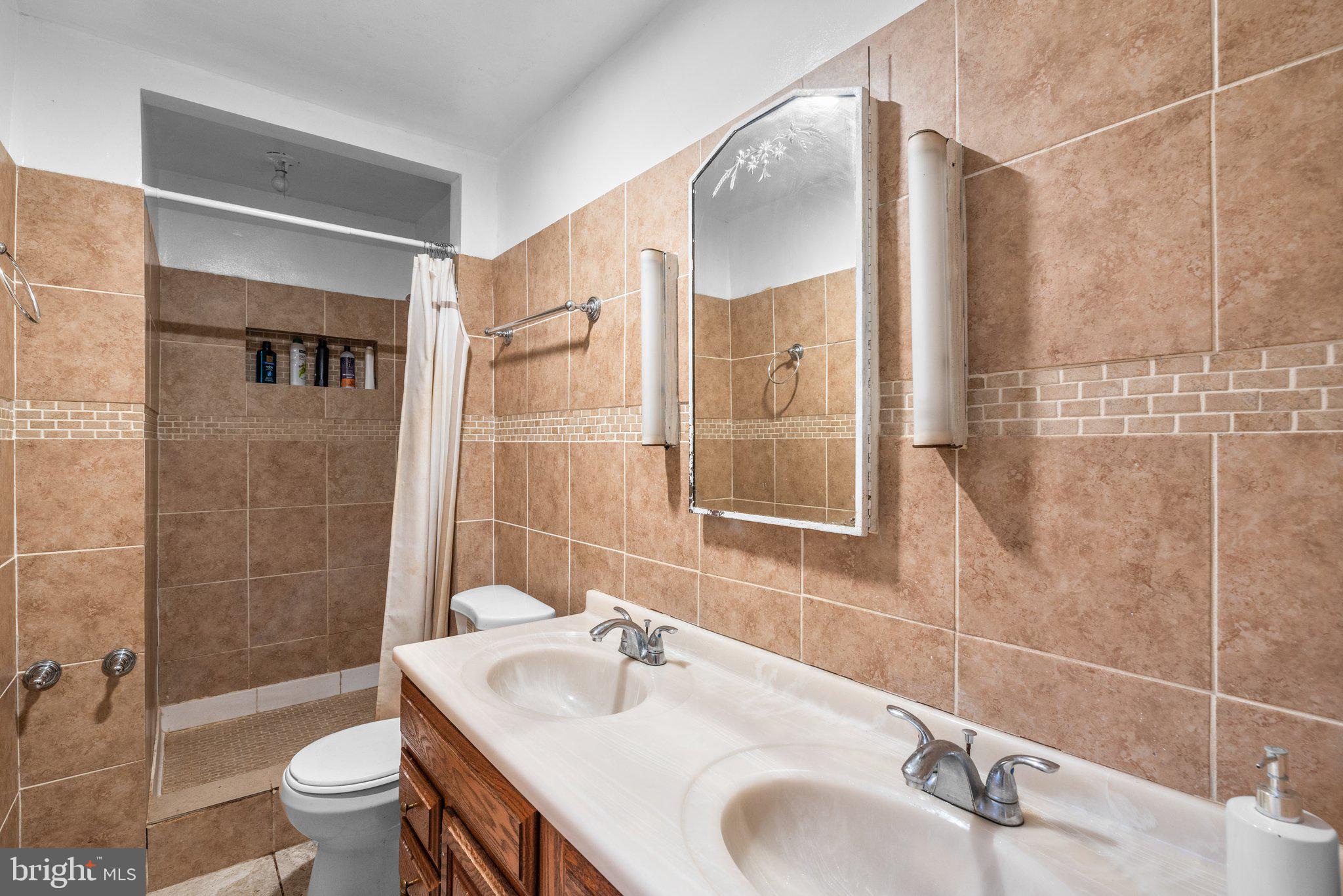 3405 Dennlyn Road Baltimore, MD 21215 - Photo 25 of 53