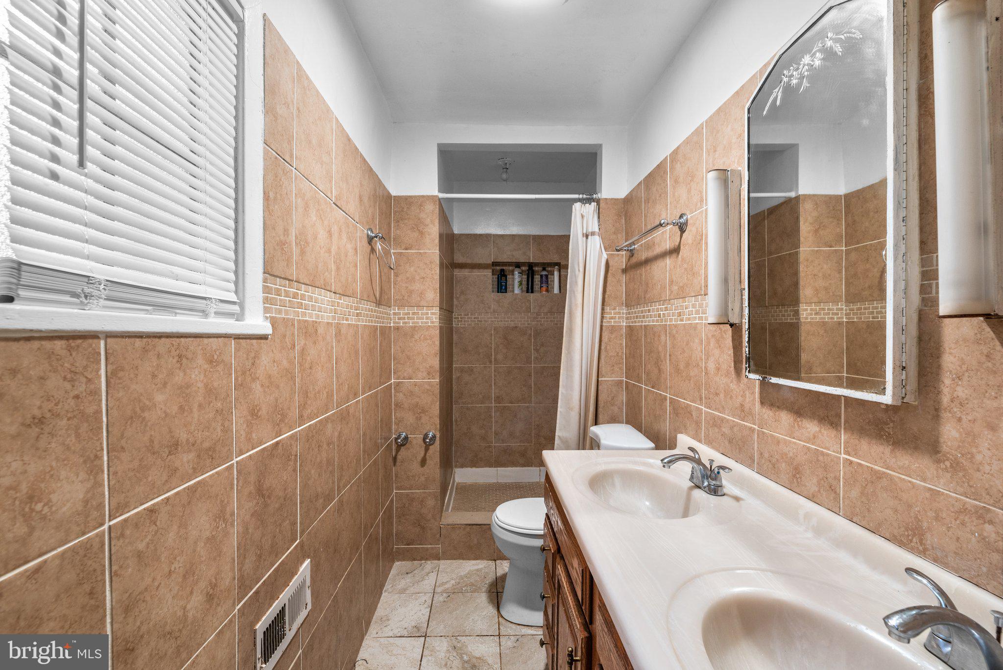 3405 Dennlyn Road Baltimore, MD 21215 - Photo 26 of 53