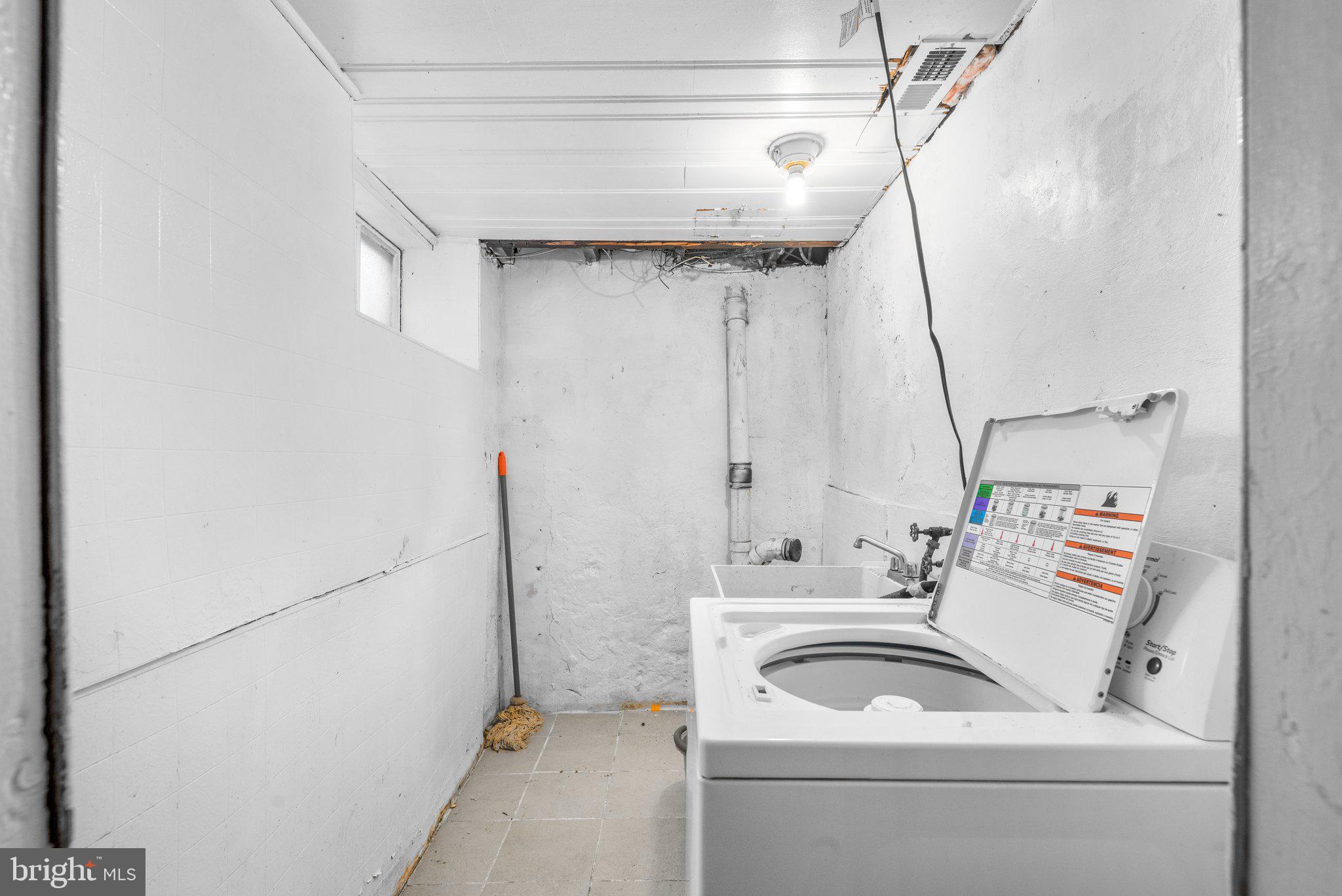 3405 Dennlyn Road Baltimore, MD 21215 - Photo 44 of 53