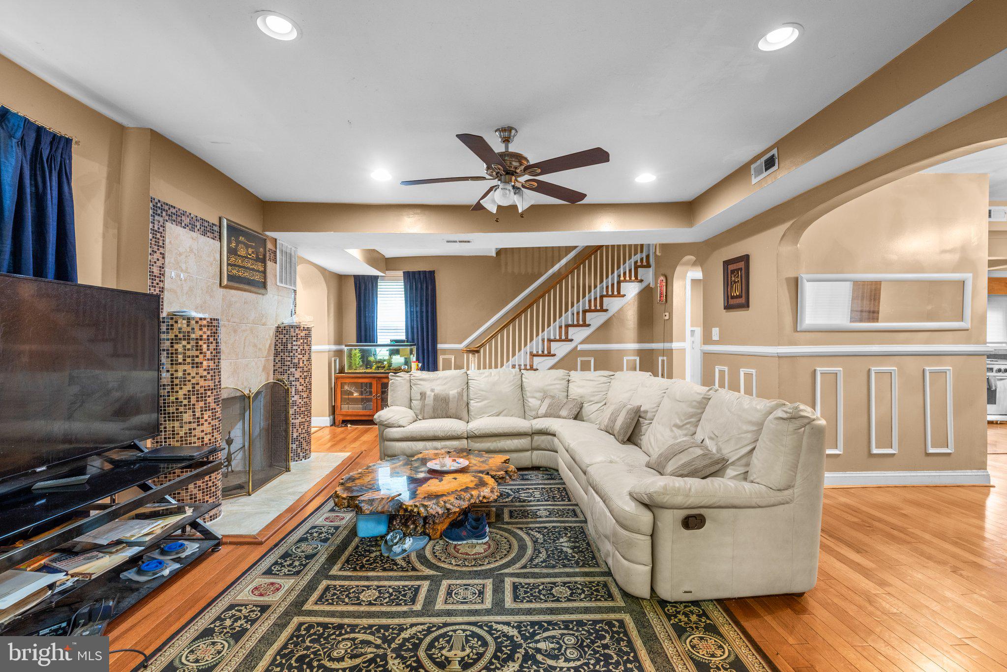 3405 Dennlyn Road Baltimore, MD 21215 - Photo 8 of 53