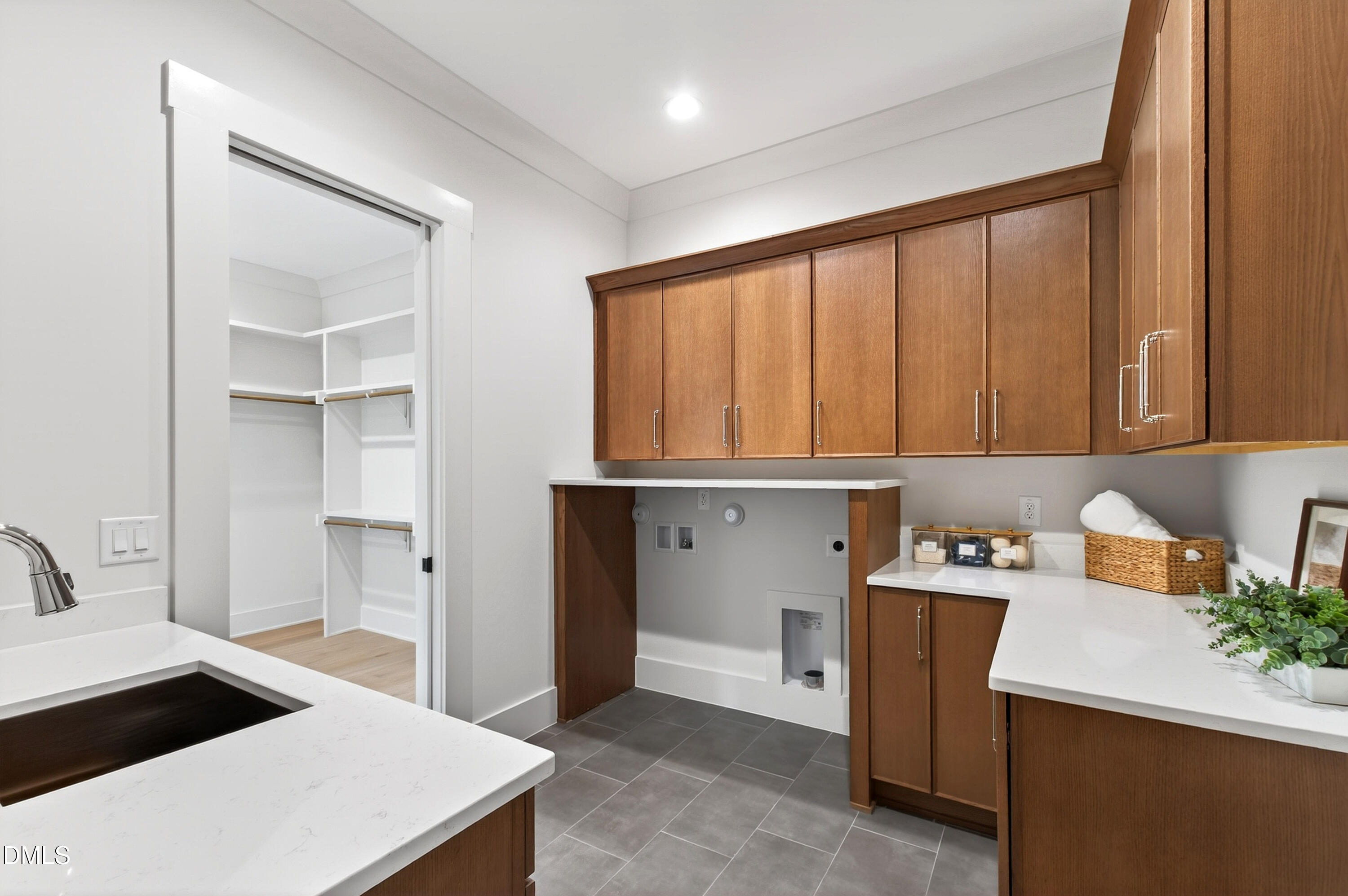 105 Edenburgh Road Raleigh, NC 27608 - Photo 23 of 42