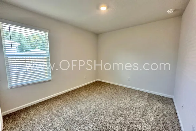 $1,750 | 3125 Van Day Way, Crestview, FL 32539