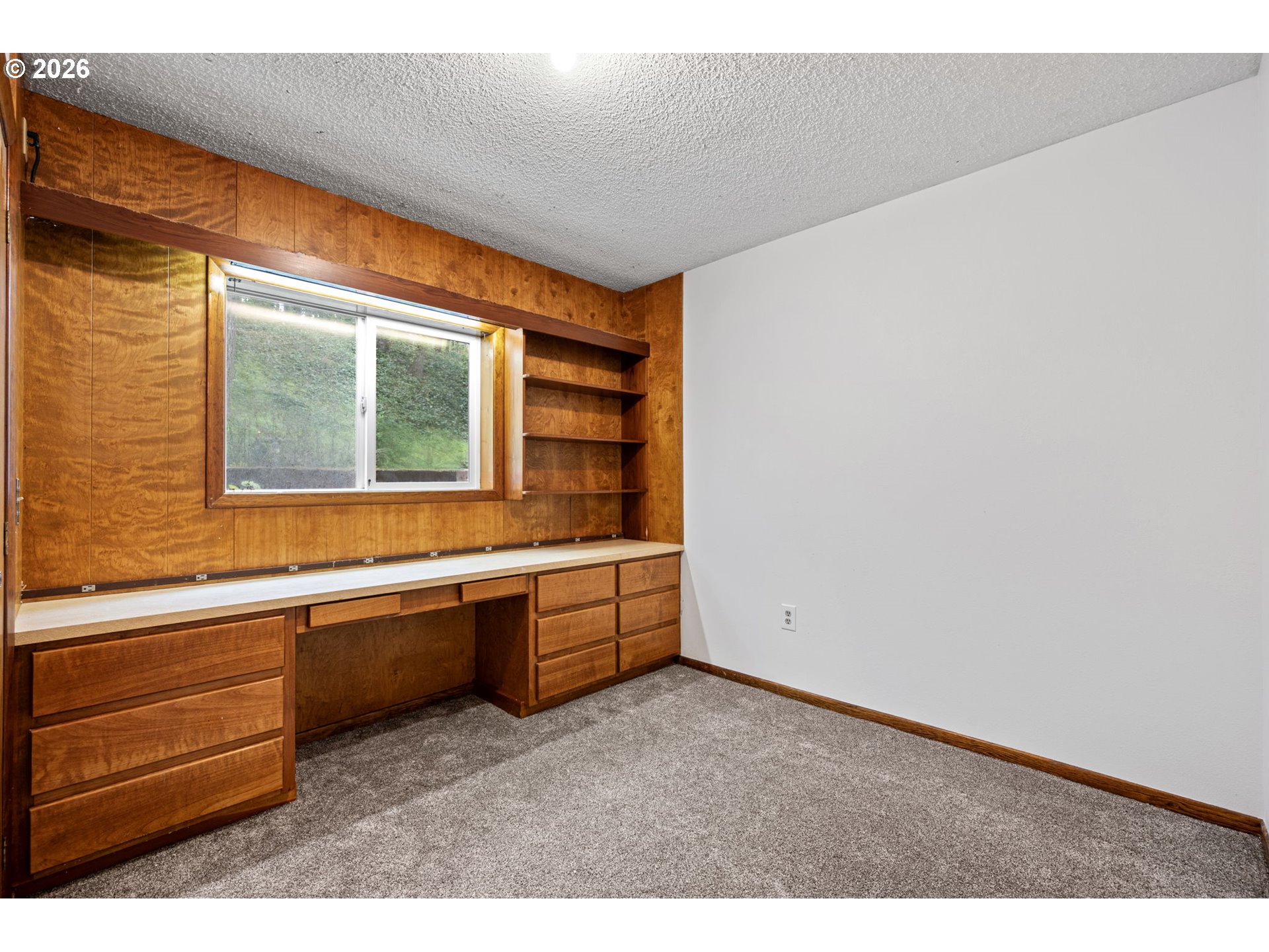 28974 Gimpl Hill Road Eugene, OR 97402 - Photo 36 of 47