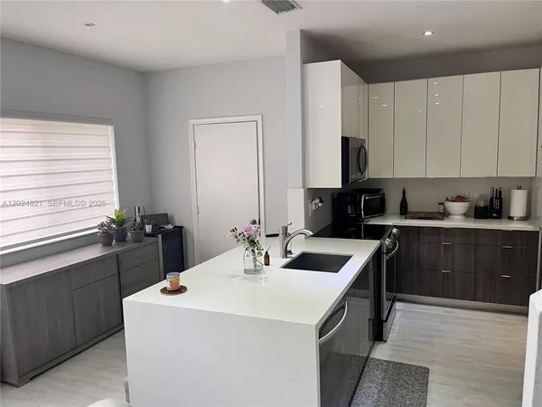 $480,000 | 4746 Lago Vista Drive, Coconut Creek, FL 33073