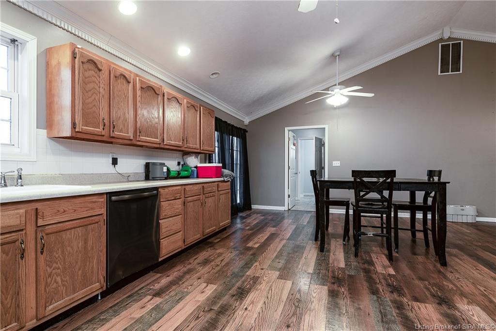 5030 Jack Morgan Road Austin, IN 47102 - Photo 12 of 28 Gallery Image 12