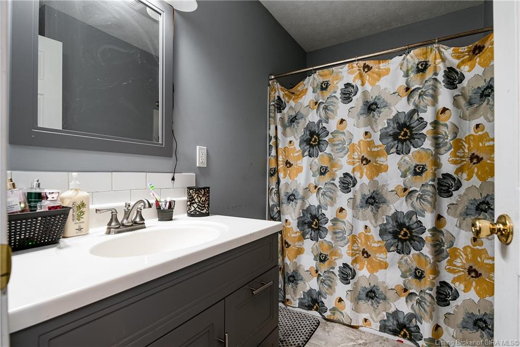 5030 Jack Morgan Road Austin, IN 47102 - Photo 18 of 28 Gallery Image 18