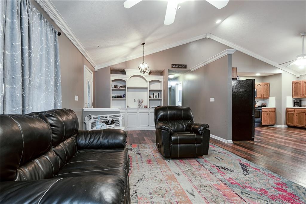 5030 Jack Morgan Road Austin, IN 47102 - Photo 7 of 28 Gallery Image 7