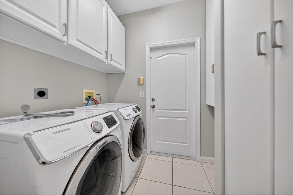 612 Southeast 6th Street Stuart, FL 34994 - Photo 31 of 50 laundry1.jpg-SMALL