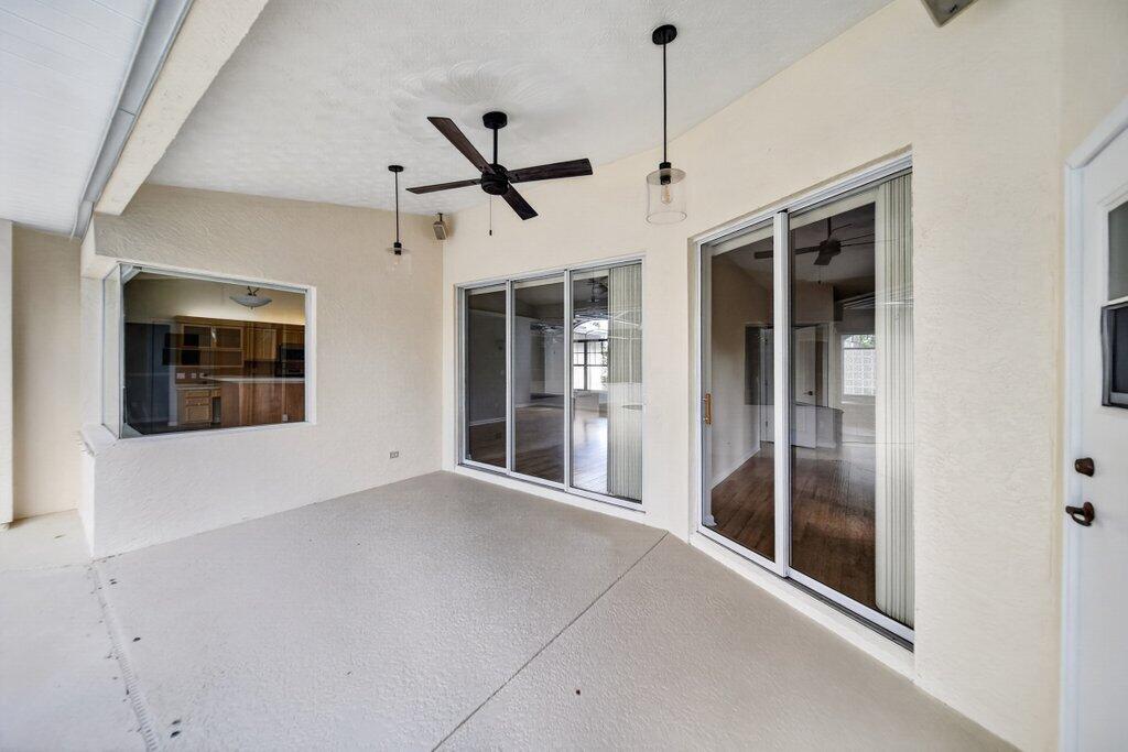 612 Southeast 6th Street Stuart, FL 34994 - Photo 38 of 50 patio1.jpg-SMALL