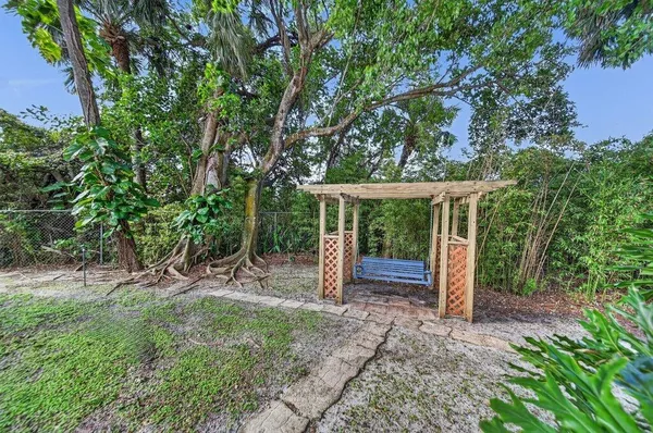 $800,000 | 612 Southeast 6th Street, Stuart, FL 34994