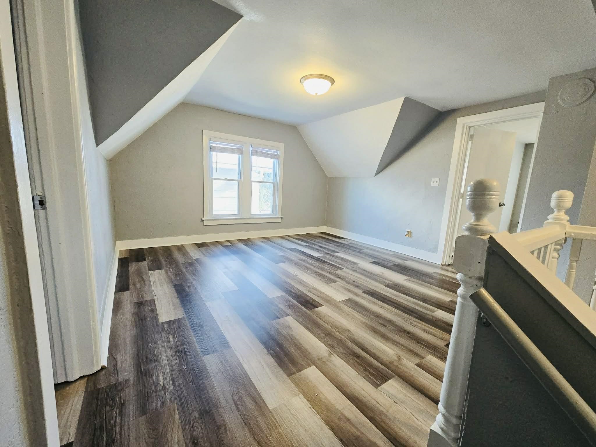 1135 Logan Avenue Sheboygan, WI 53083 - Photo 23 of 35