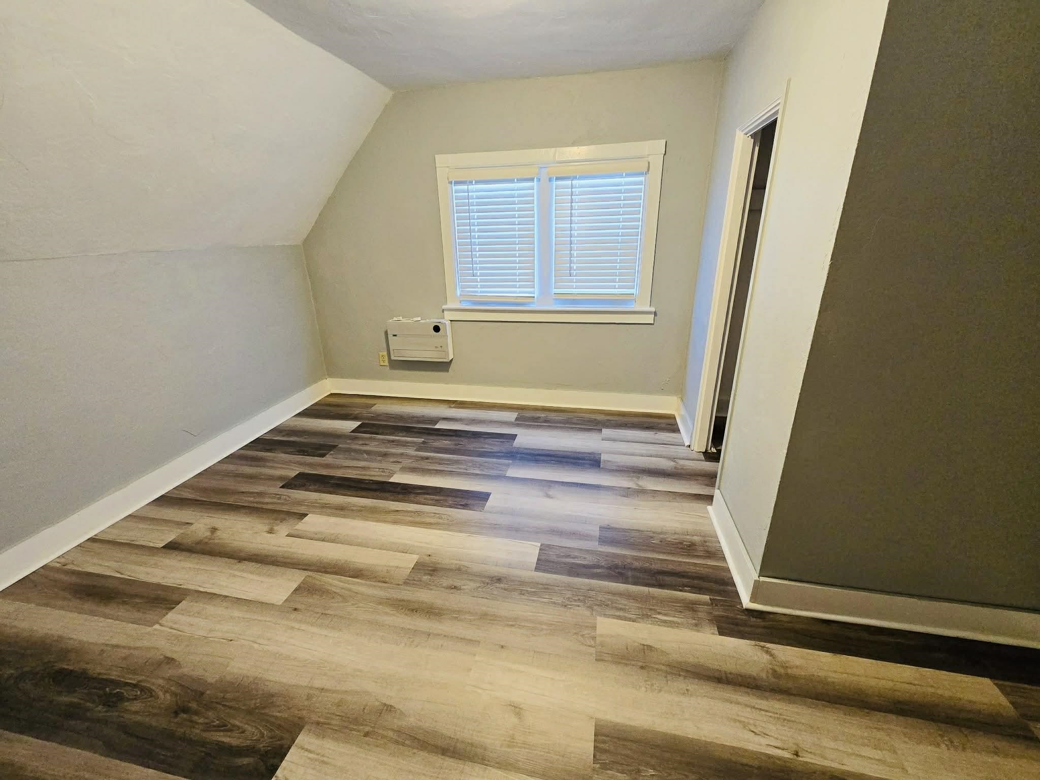 1135 Logan Avenue Sheboygan, WI 53083 - Photo 27 of 35