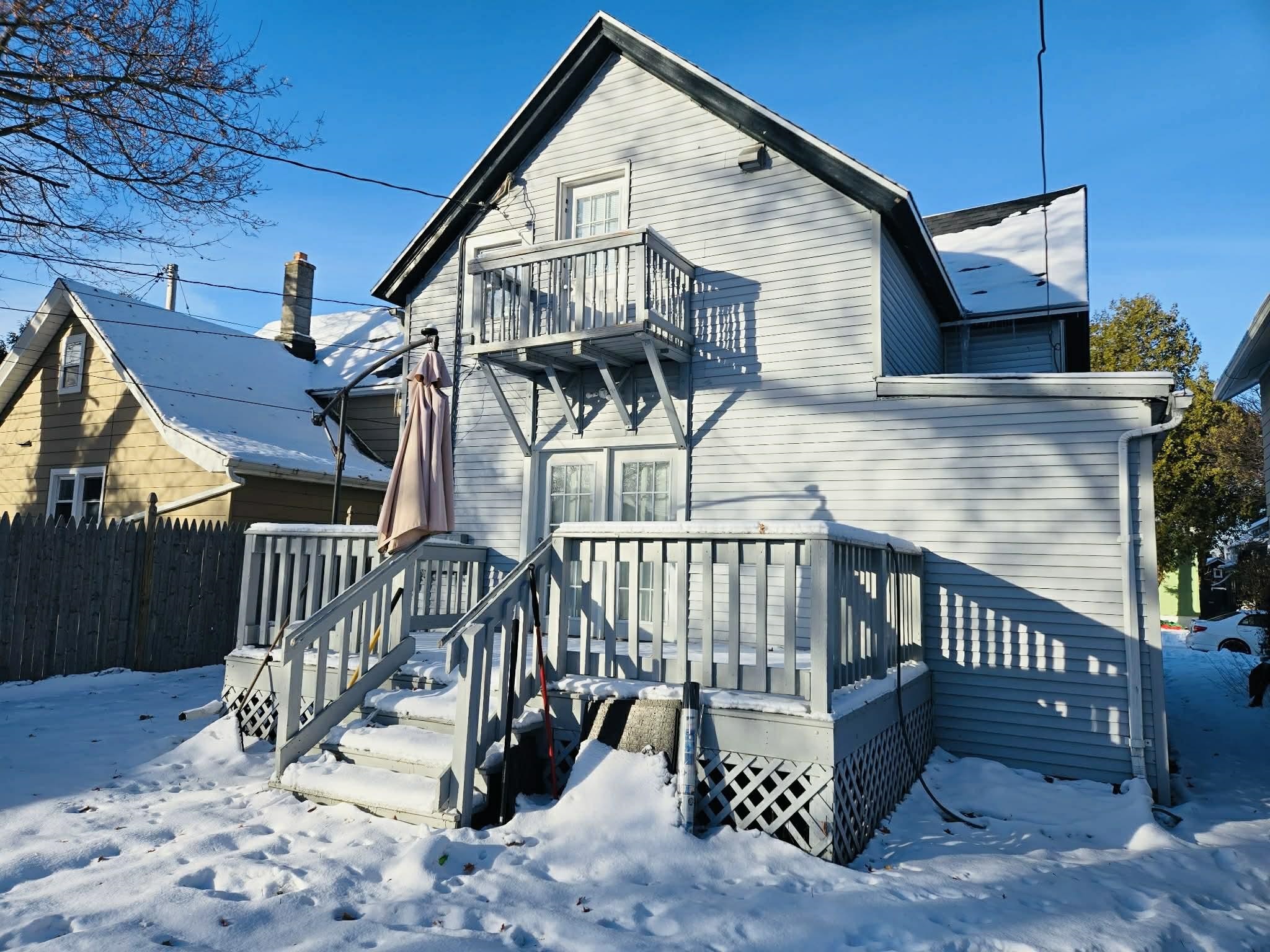 1135 Logan Avenue Sheboygan, WI 53083 - Photo 5 of 35