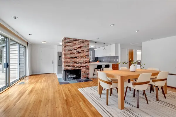 $1,595,000 | 85 The Valley Road, Concord, MA 01742