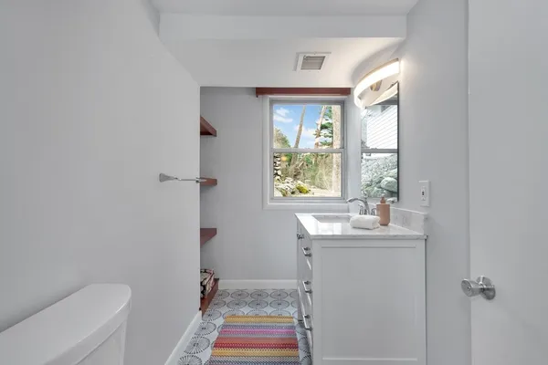 $1,595,000 | 85 The Valley Road, Concord, MA 01742