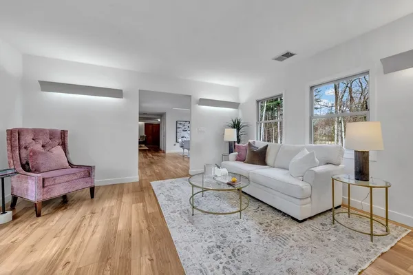 $1,595,000 | 85 The Valley Road, Concord, MA 01742