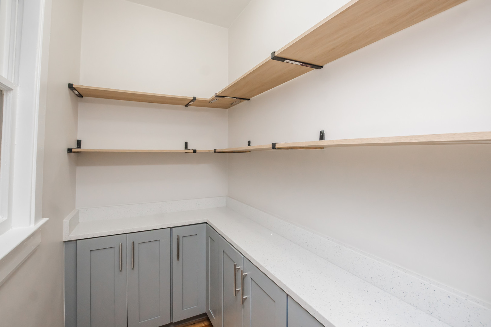 2136 North Avers Avenue, Unit 2 Chicago, IL 60647 - Photo 10 of 21 a view of a kitchen with cabinets