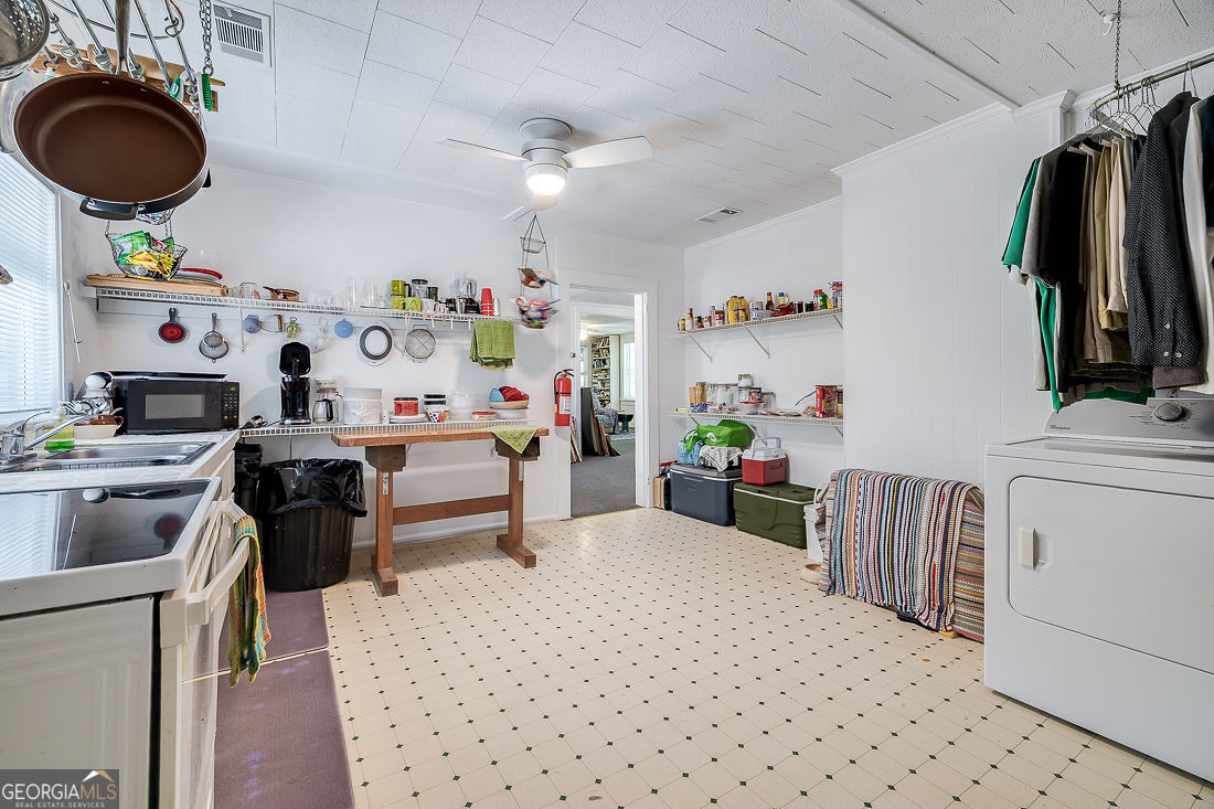 444 Harvey Road Bloomingdale, GA 31302 - Photo 12 of 33