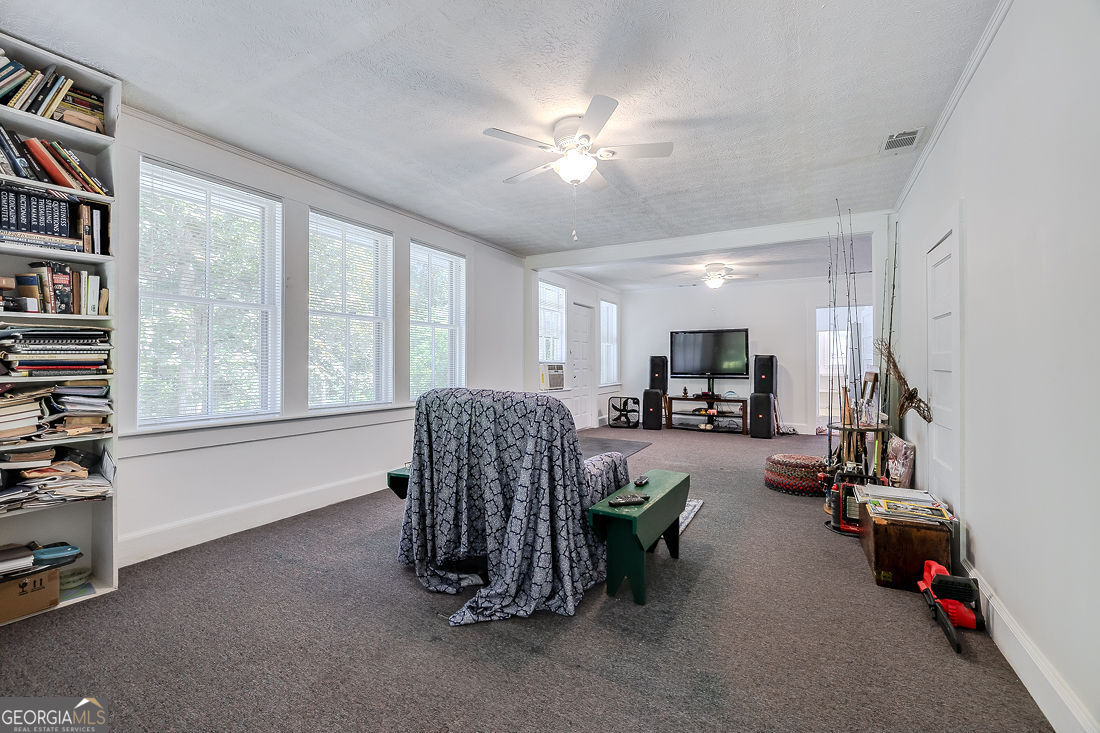 444 Harvey Road Bloomingdale, GA 31302 - Photo 6 of 33