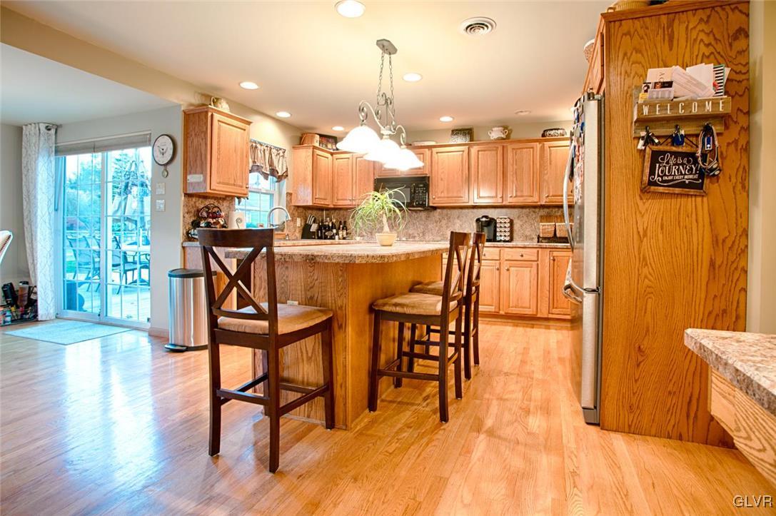 607 Rasleytown Road Pen Argyl, PA 18072 - Photo 5 of 32 Gallery Image 5